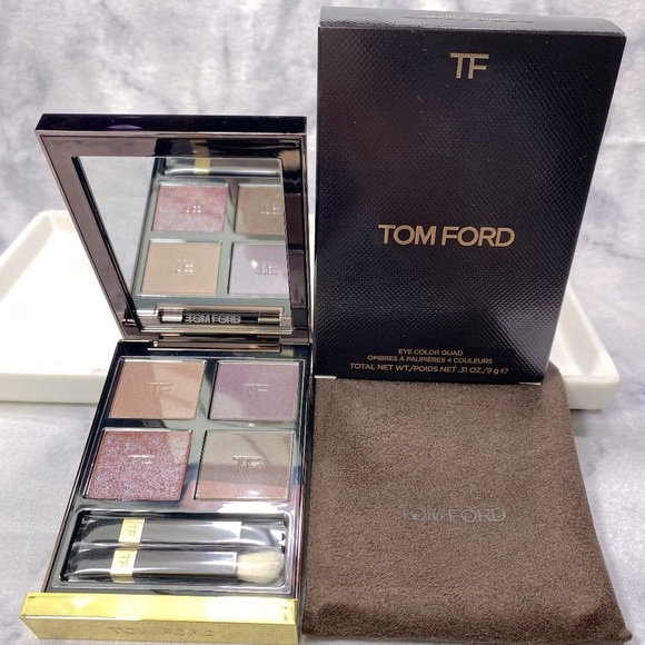 Tom Ford Quad Eyeshadow Pallete with 2 Applicators - Pretty Baby Shade, NEW - Picture 6 of 10